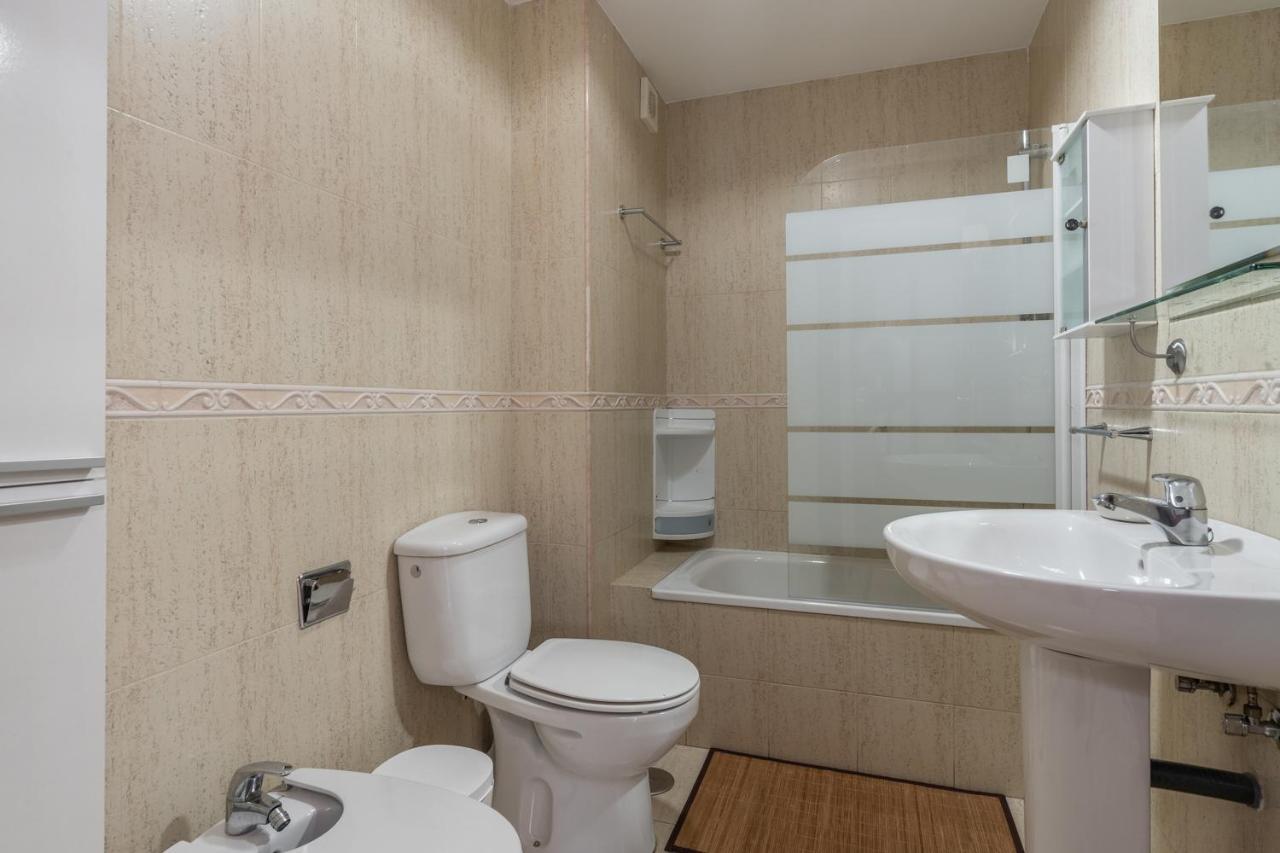 Tuguest Heroe Apartment Málaga Exterior foto